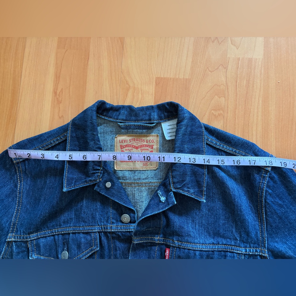 Levi's Men’s Denim Jacket - Picture 5 of 7